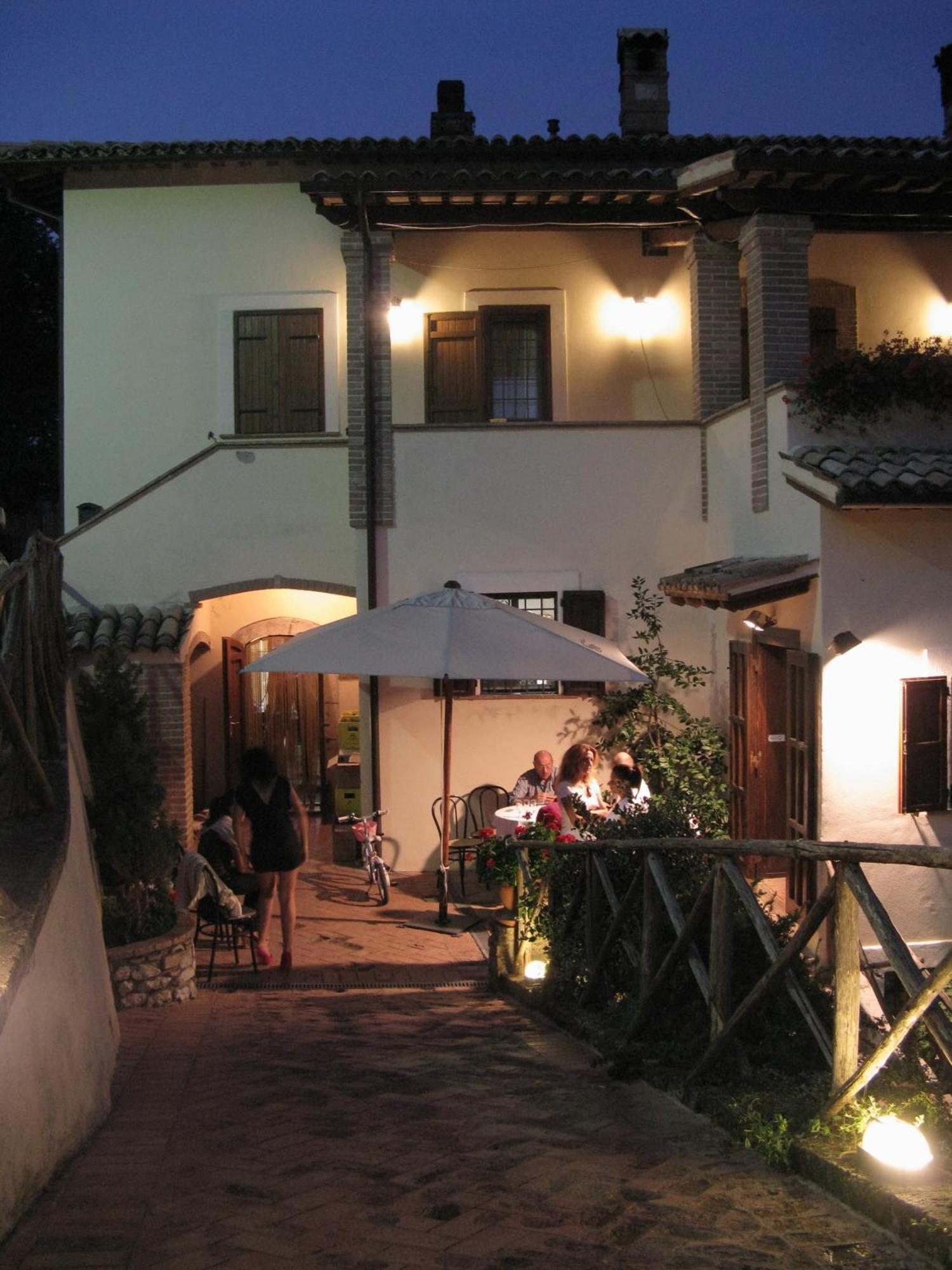 Agriturismo Pettino Campello sul Clitunno Esterno foto